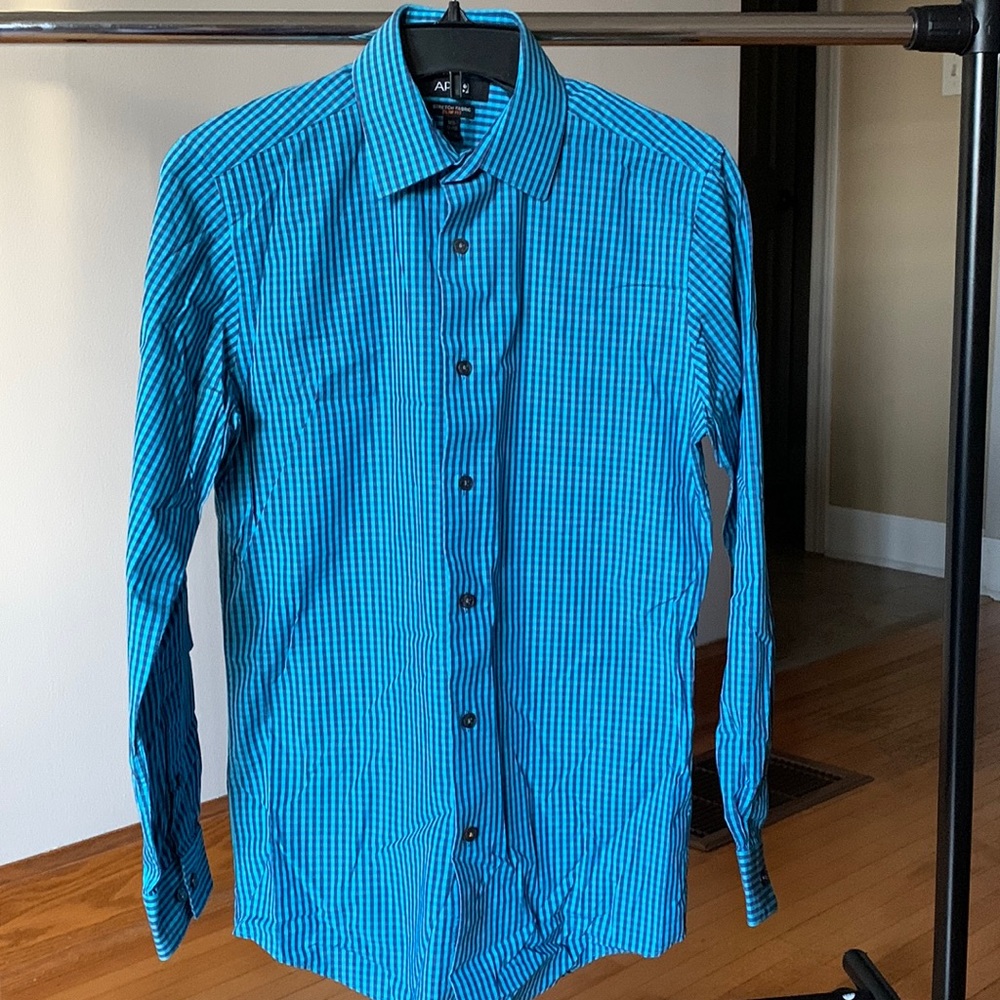 Apt. 9 slim fit dress shirt